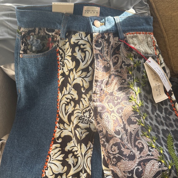 Alice + Olivia Blue and Green High Rise Jeans NWT - Picture 3 of 9